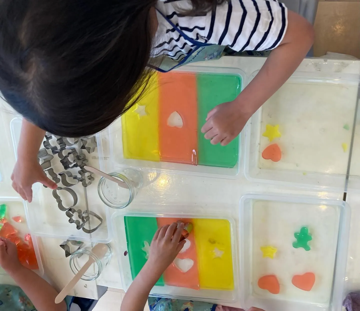 今日のセンサープレイはcolor🌈